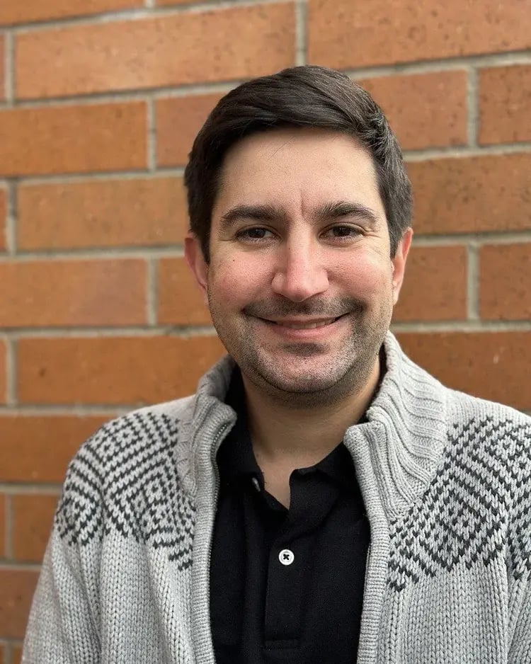 kosta-s-headshot